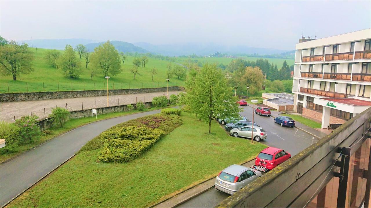 Hotel Adamantino Luhačovice Kültér fotó